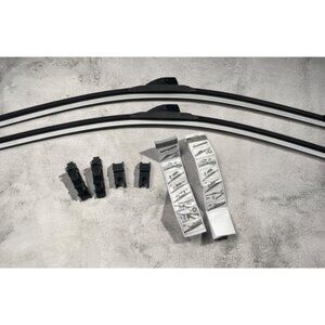 26 & 18 Inch Pack of 2 Automotive Replacement Windshield Wiper Blades